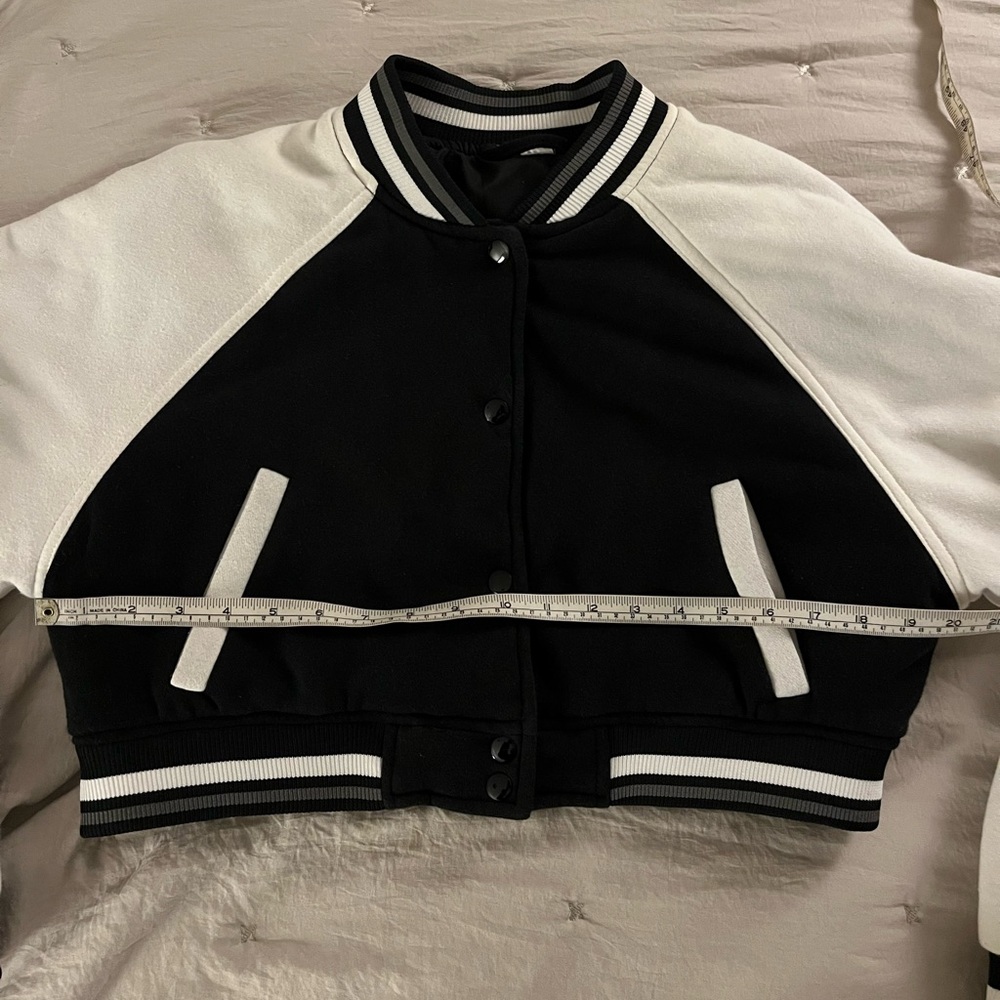 Cropped Varsity Jacket - Picture 7 of 10